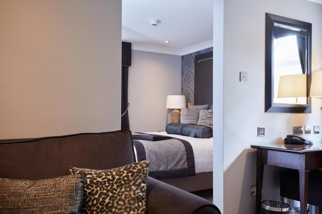 Worldhotels Distinctive Woughton House Hotel Milton Keynes Dış mekan fotoğraf