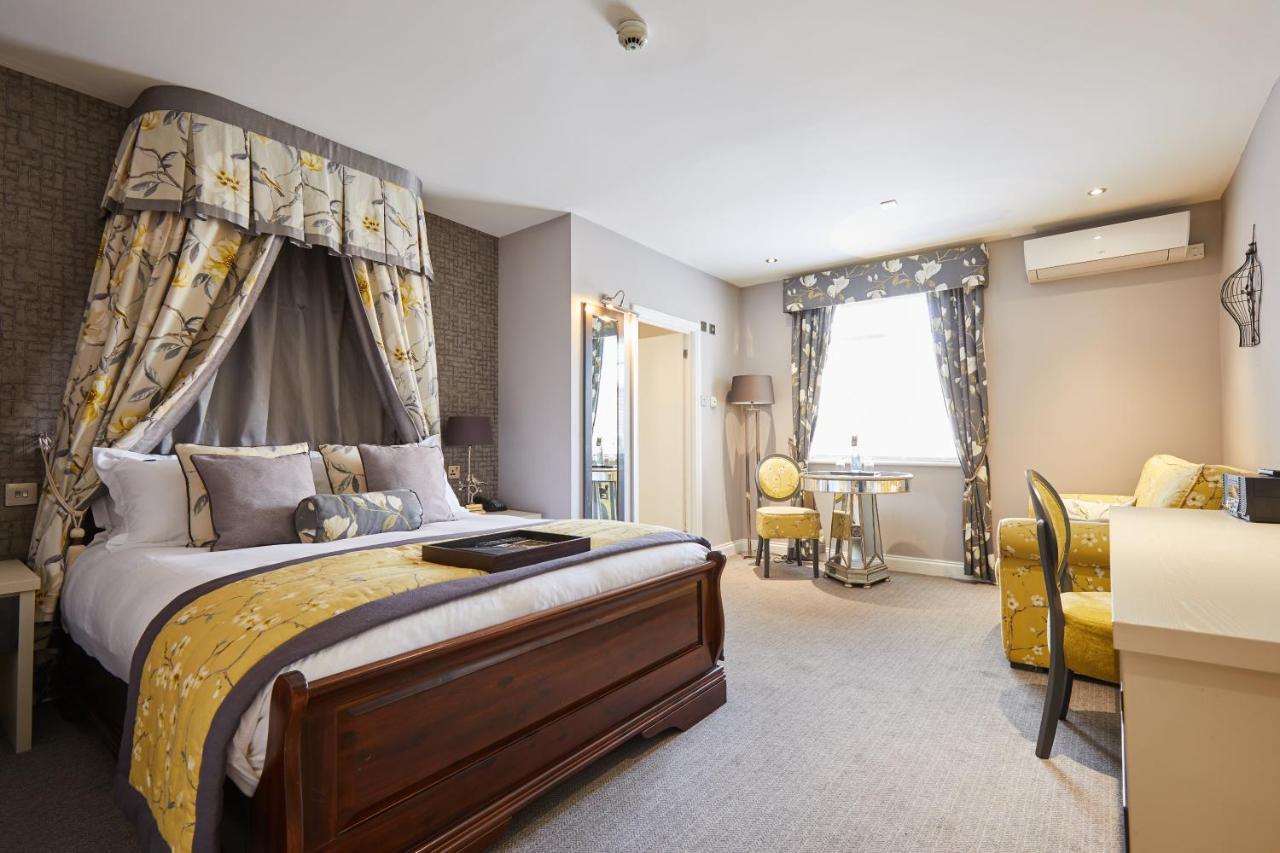 Worldhotels Distinctive Woughton House Hotel Milton Keynes Dış mekan fotoğraf