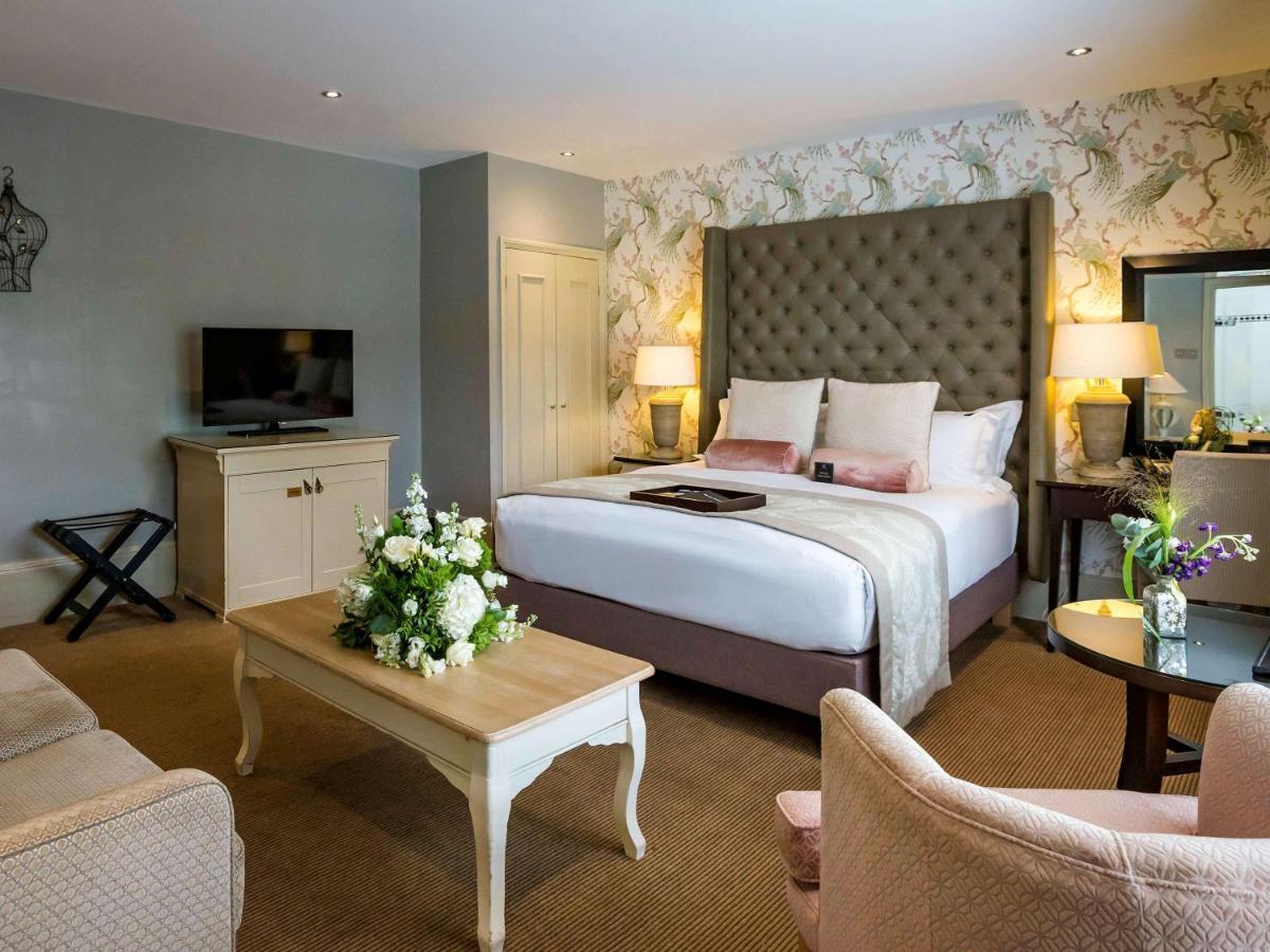 Worldhotels Distinctive Woughton House Hotel Milton Keynes Dış mekan fotoğraf