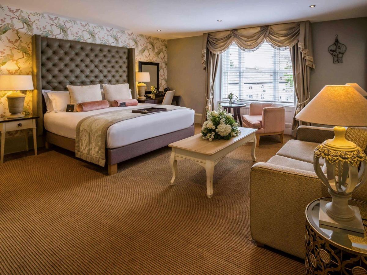 Worldhotels Distinctive Woughton House Hotel Milton Keynes Dış mekan fotoğraf