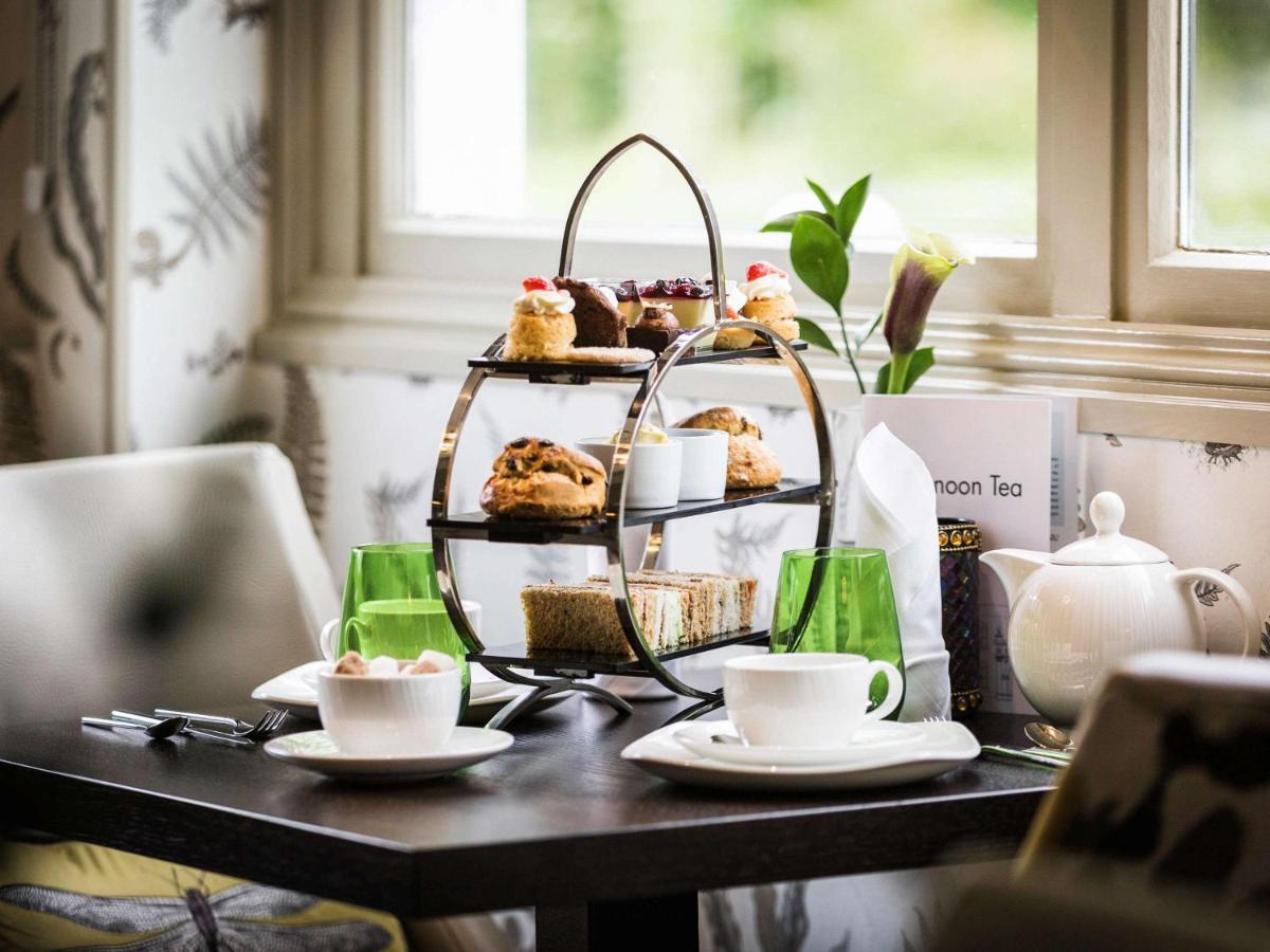 Worldhotels Distinctive Woughton House Hotel Milton Keynes Dış mekan fotoğraf